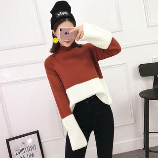 Long-sleeve Two-tone Rib Knit Sweater