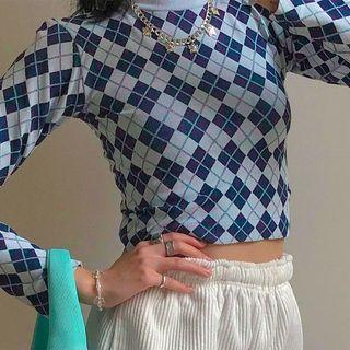 Plaid Long-sleeve Turtleneck Crop Top