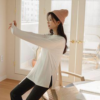 Basic Slit-side Thermal T-shirt