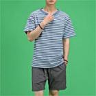 Short-sleeee Striped T-shirt