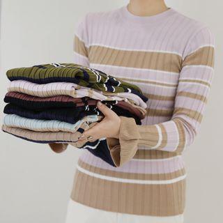 Set Of 2: Bell-cuff Striped Slim-fit Knit Top