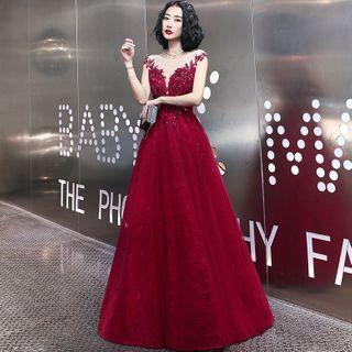 Flower Applique Cap-sleeve A-line Evening Gown