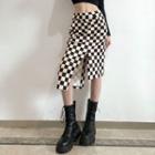 Irregular Checkerboard Midi Pencil Skirt