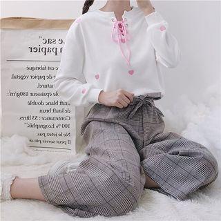 Heart Embroidered Sweatshirt / Cropped Plaid Wide-leg Pants