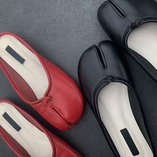 Faux Leather Split Toe Mules