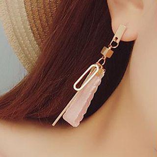 Ribbon Bar Drop Earring