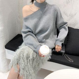 Cold-shoulder Sweater / Fringed Trim Midi Straight-fit Skirt