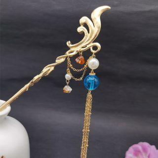 Beaded Hair Stick Z104 - 1 Piece - Hair Stick - Gold & White & Red - One Size