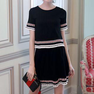 Set: Short-sleeve Patterned Panel Knit Top + A-line Mini Skirt