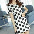 Short-sleeve Check Sheath Dress