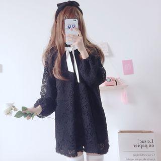 Long-sleeved A-line Plain Lace Dress