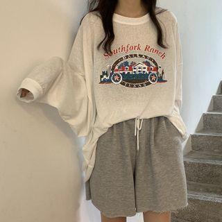 Printed Long Sleeve T-shirt / Wide Leg Shorts