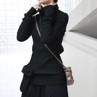 Long-sleeve Asymmetric Mock Neck Knit Top