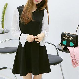 Long-sleeve Color-block A-line Dress