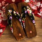 Geta Sandals