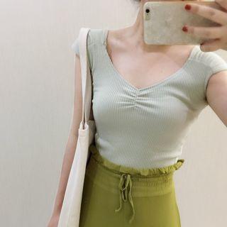 Cap Sleeve V-neck Knit Top