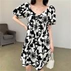 Short-sleeve Floral Print Mini A-line Dress Black & White - One Size
