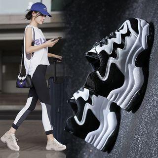 Mesh Panel Contrast Color Hidden Wedge Platform Sneakers
