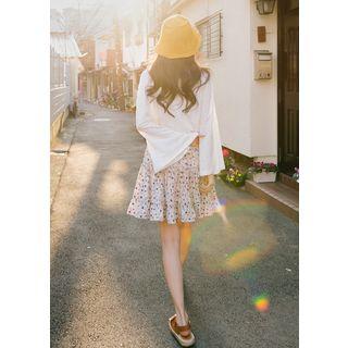 Long Wide Sleeve T-shirt