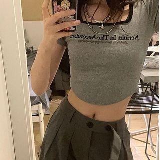 Short-sleeve Square-neck Lettering Crop T-shirt