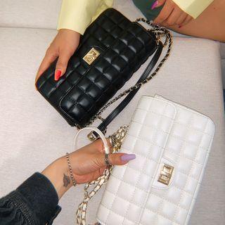 Twist-lock Quilted Flap Cross Bag