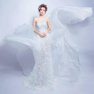 Strapless Lace Flower Accent Wedding Dress