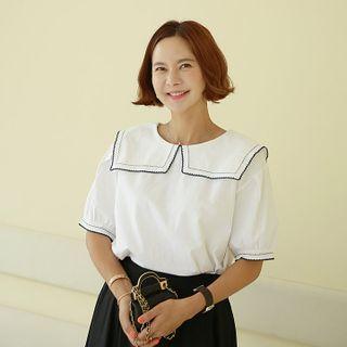 Stitch-trim Sailor Collar Top