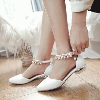 Faux Pearl Faux Leather Low Heel Pumps