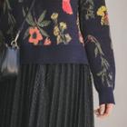 Round-neck Flower Print Sweater