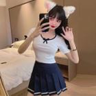 Short-sleeve Bow Cropped T-shirt / Pleated Mini A-line Skirt / Set