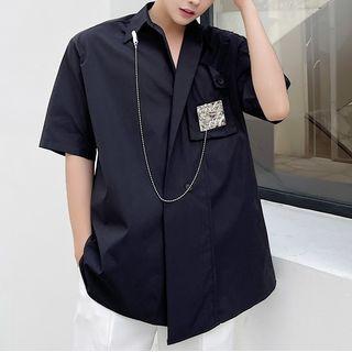 Short-sleeve Chain-accent Shirt