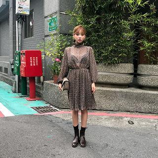 Frill-neck Pleated Floral Chiffon Dress