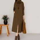 Set: Long-sleeve Slit Midi Dress + Circle Scarf