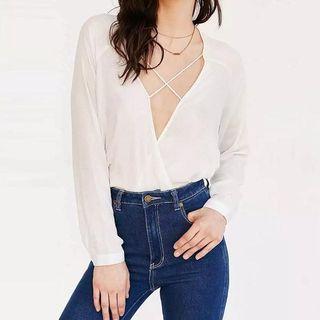 Long-sleeve Cross-strap Cutout Top