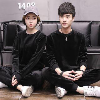 Couple Matching Set: Velvet Pullover + Sweatpants
