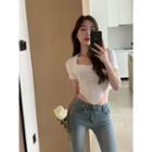Mock Two-piece Short-sleeve Square Neck Cropped T-shirt