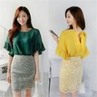 Ribbon-back Frill-sleeve Top