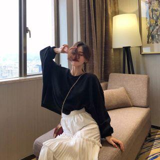 Midi Layered Skirt / Crew-neck Sweater