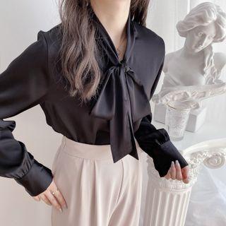 Long-sleeve Plain Tie-front Blouse