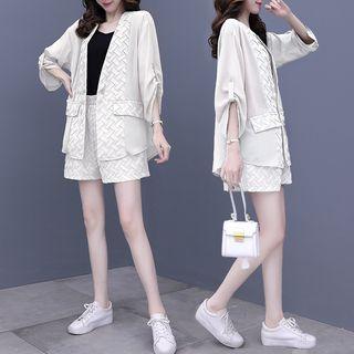 Set: 3/4-sleeve Patterned Blazer + High Waist Shorts