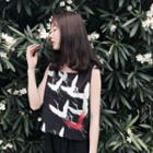 Crane Print Sleeveless Top