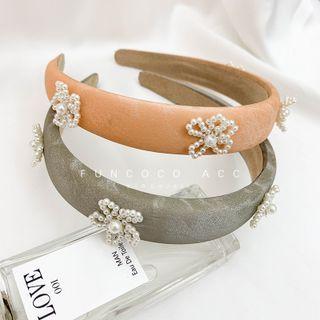 Pearl Small Flower Hair Band