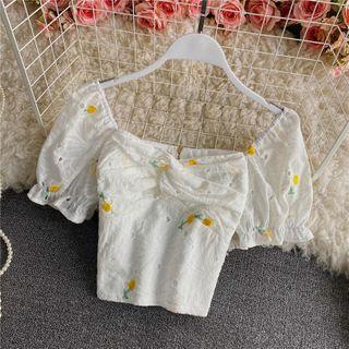 Floral Embroidered Square-neck Cropped Blouse