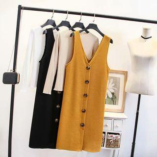 Set: Long-sleeve Top + V-neck Knit Dress