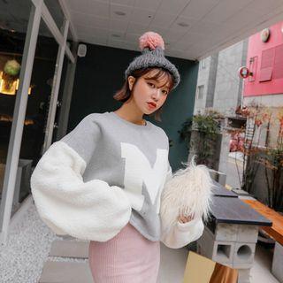 Color-block Cropped Pullover