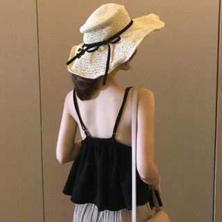 Spaghetti-strap V-neck Flared Top Black - One Size