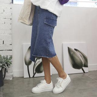 Pocket-detail Asymmtric-hem Denim Skirt