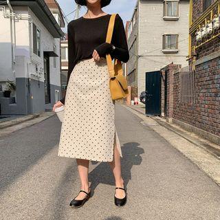 Deep-slit Midi Dotted Skirt