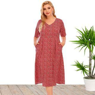 Plus Size Short Sleeve V Neck Print Buttoned A-line Dress