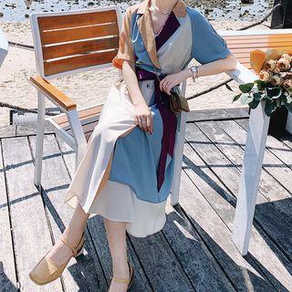 Short-sleeve Color Block Midi Collared Dress